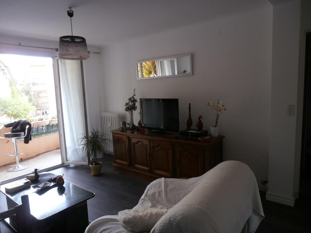 Cosy Nimes Nimes